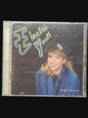 MUSIC CD 1989 "ELECTRIC YOUTH" DEBBIE GIBSON    ATLANTIC RECORDING